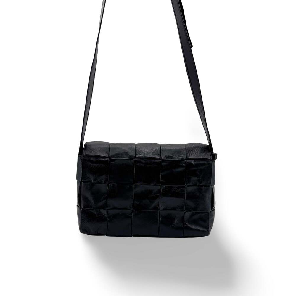Bottega Veneta Cassette Shoulder Bag #351710F51B